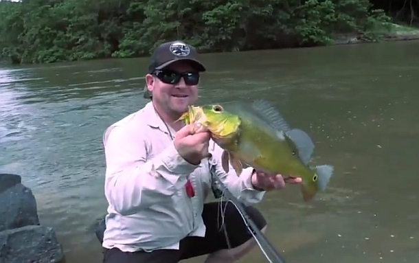2013 DIMSC Overall winner Michael Bonnici with another nice Coffs red.